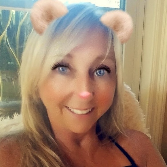 Meet your Posher, Bree - Picture 1 of 1